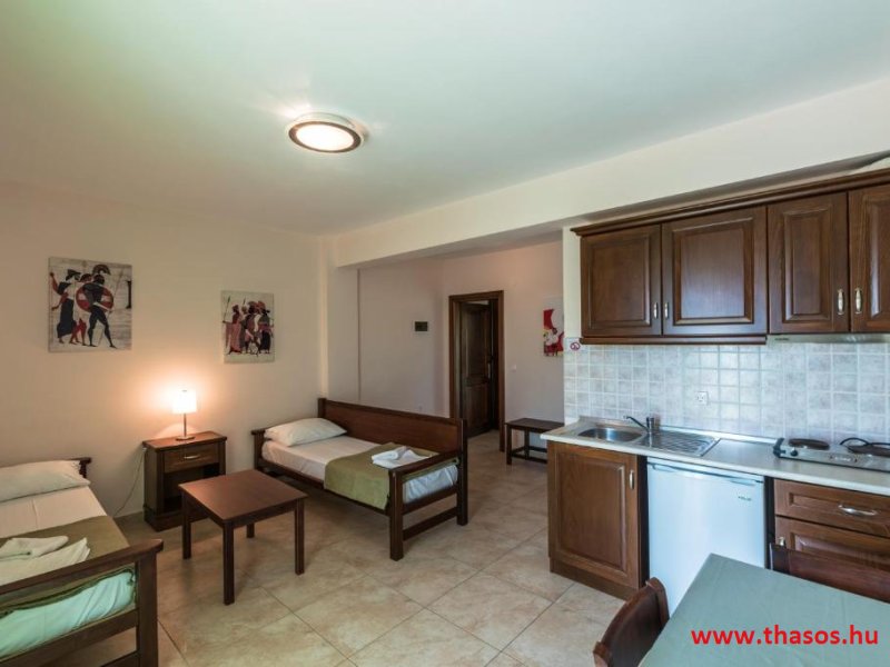 Dias - Zeus Apartman és Stúdió *****