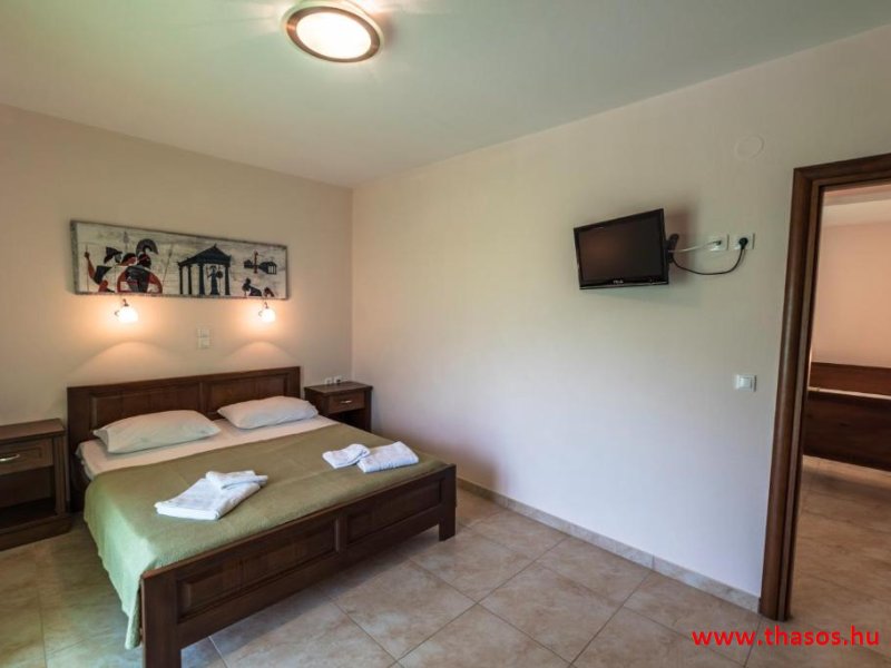 Dias - Zeus Apartman és Stúdió *****