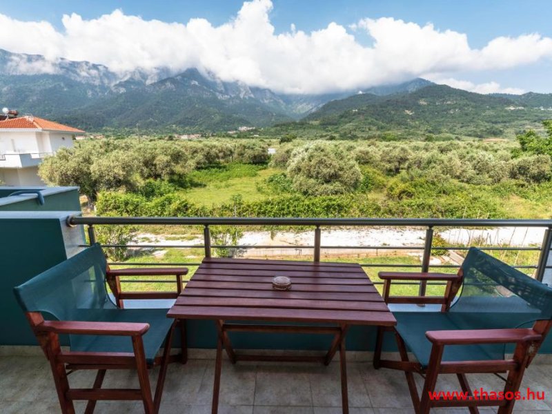 Dias - Zeus Apartman és Stúdió *****