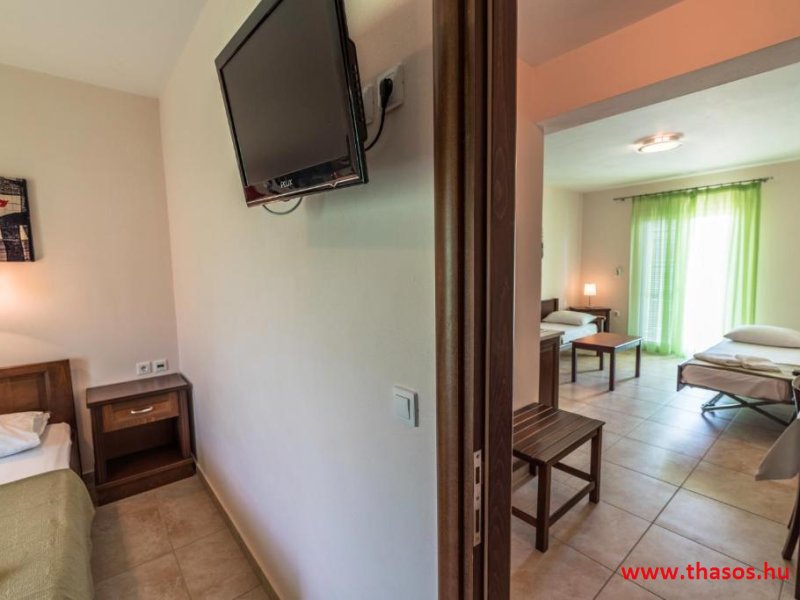 Dias - Zeus Apartman és Stúdió *****