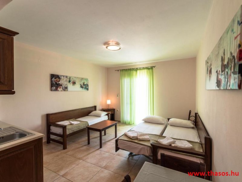 Dias - Zeus Apartman és Stúdió *****