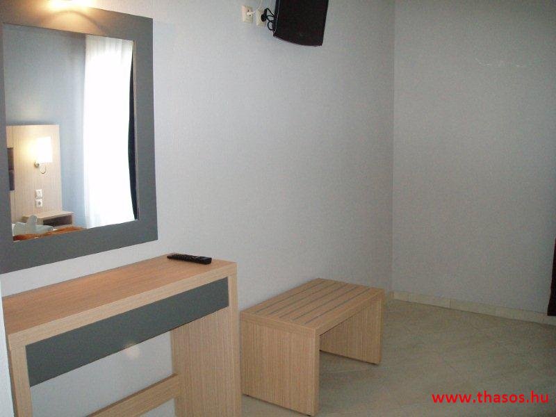 mironi_viktoria_hotel_apartman_23