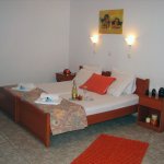 hatzi_2011_03