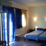 Ifigénia Apartman és Stúdió II. (Parti) **** 